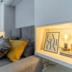 Sebino18 - Design Milan